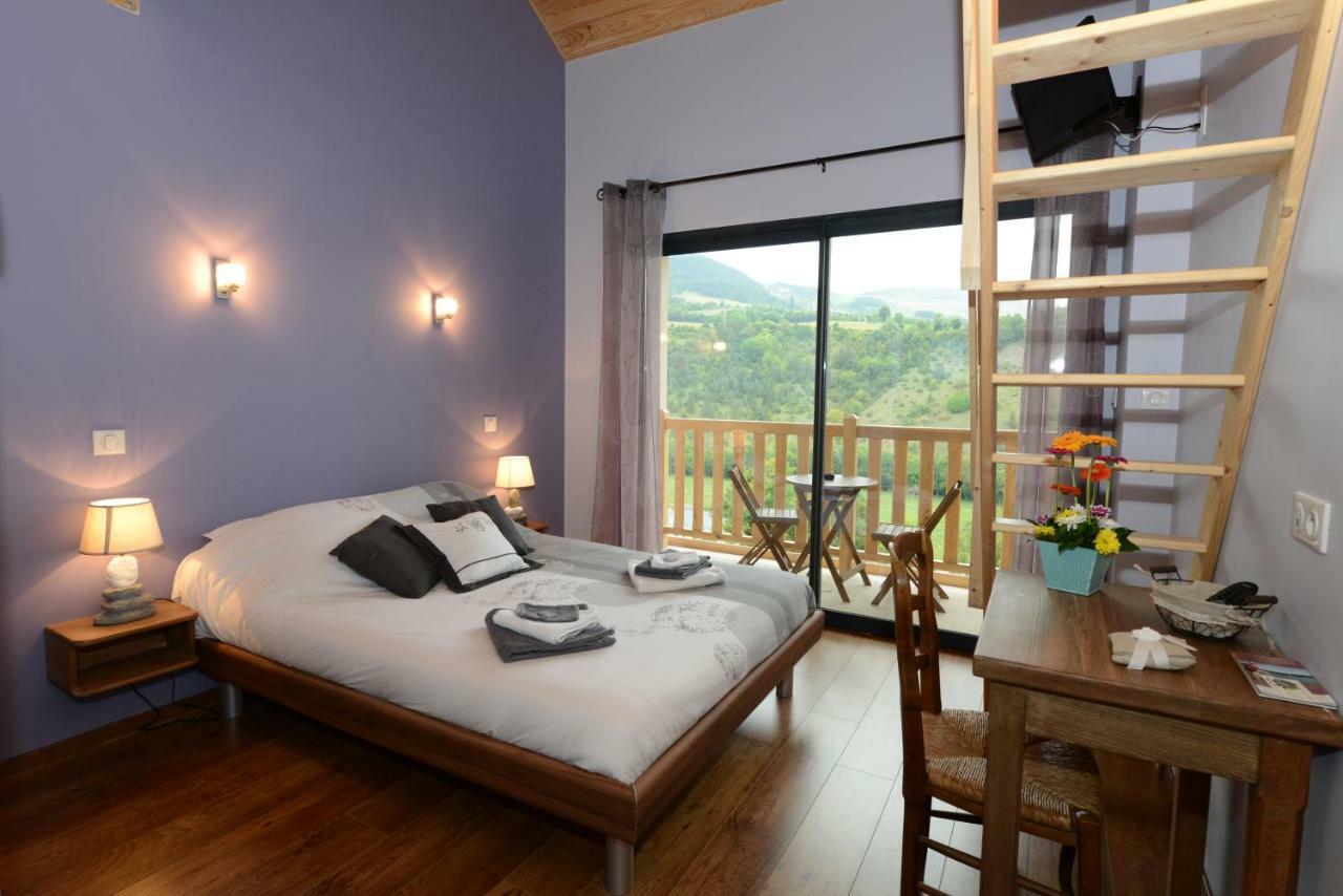 Bed and Breakfast Lauz'Oustal Montrodat Esterno foto
